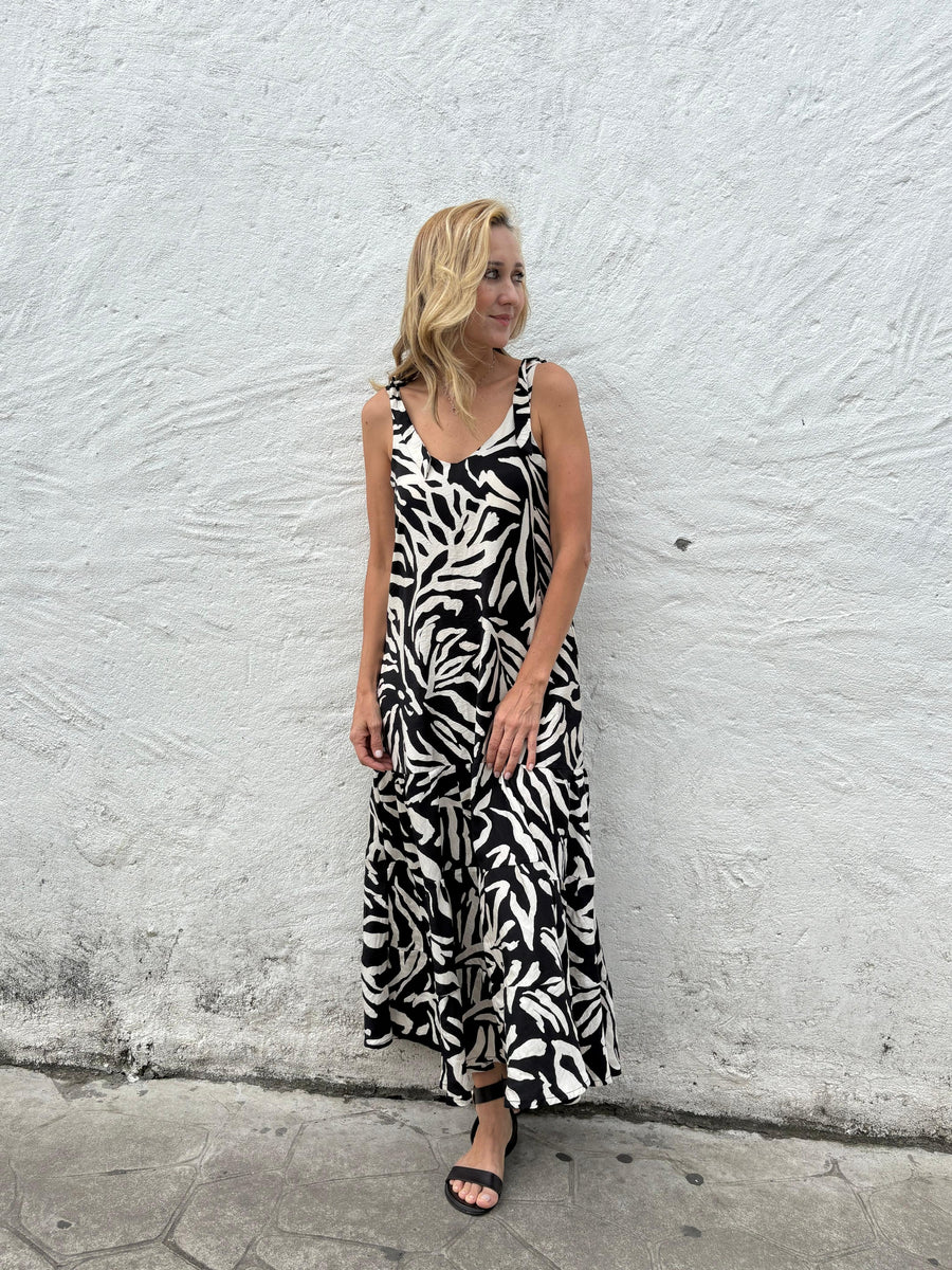 VESTIDO ABRIL HOJAS NEGRO 25