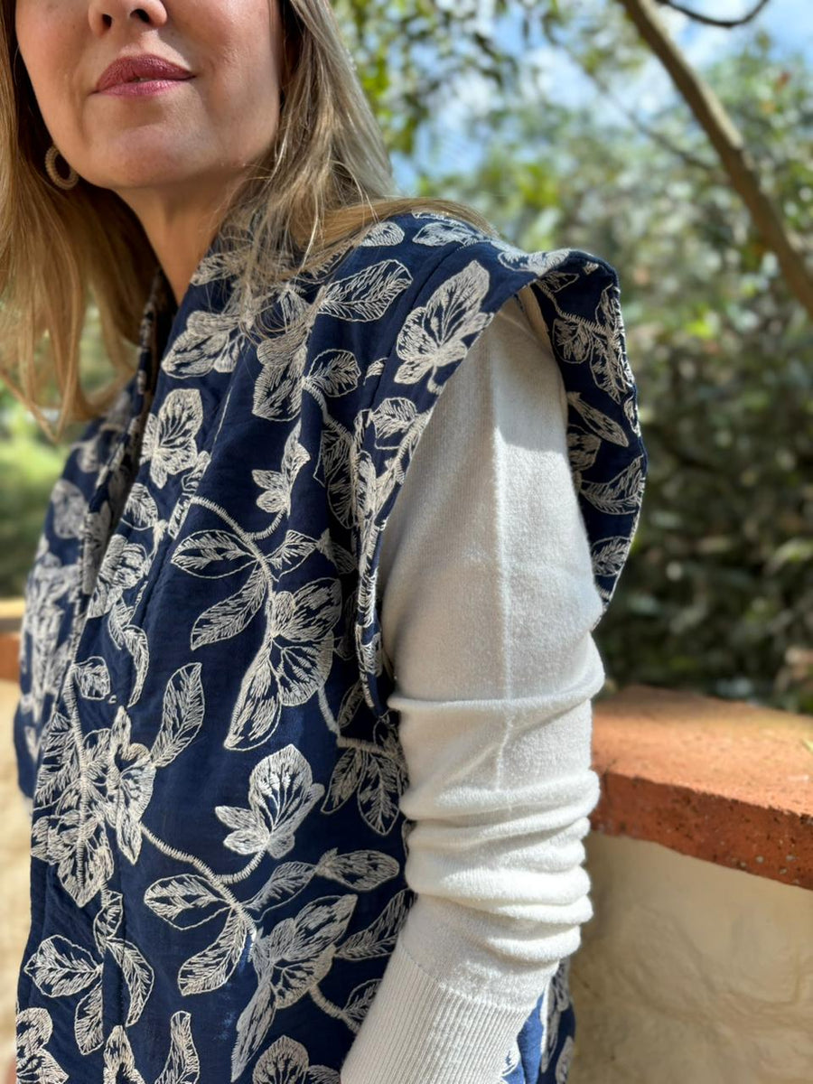 CHALECO COCO ROYAL BORDADO 25