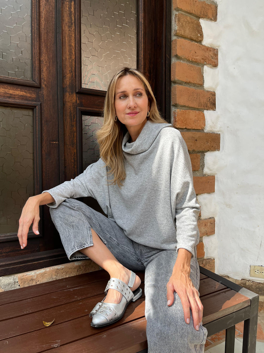 TOP BAT CUELLO T GRIS 25